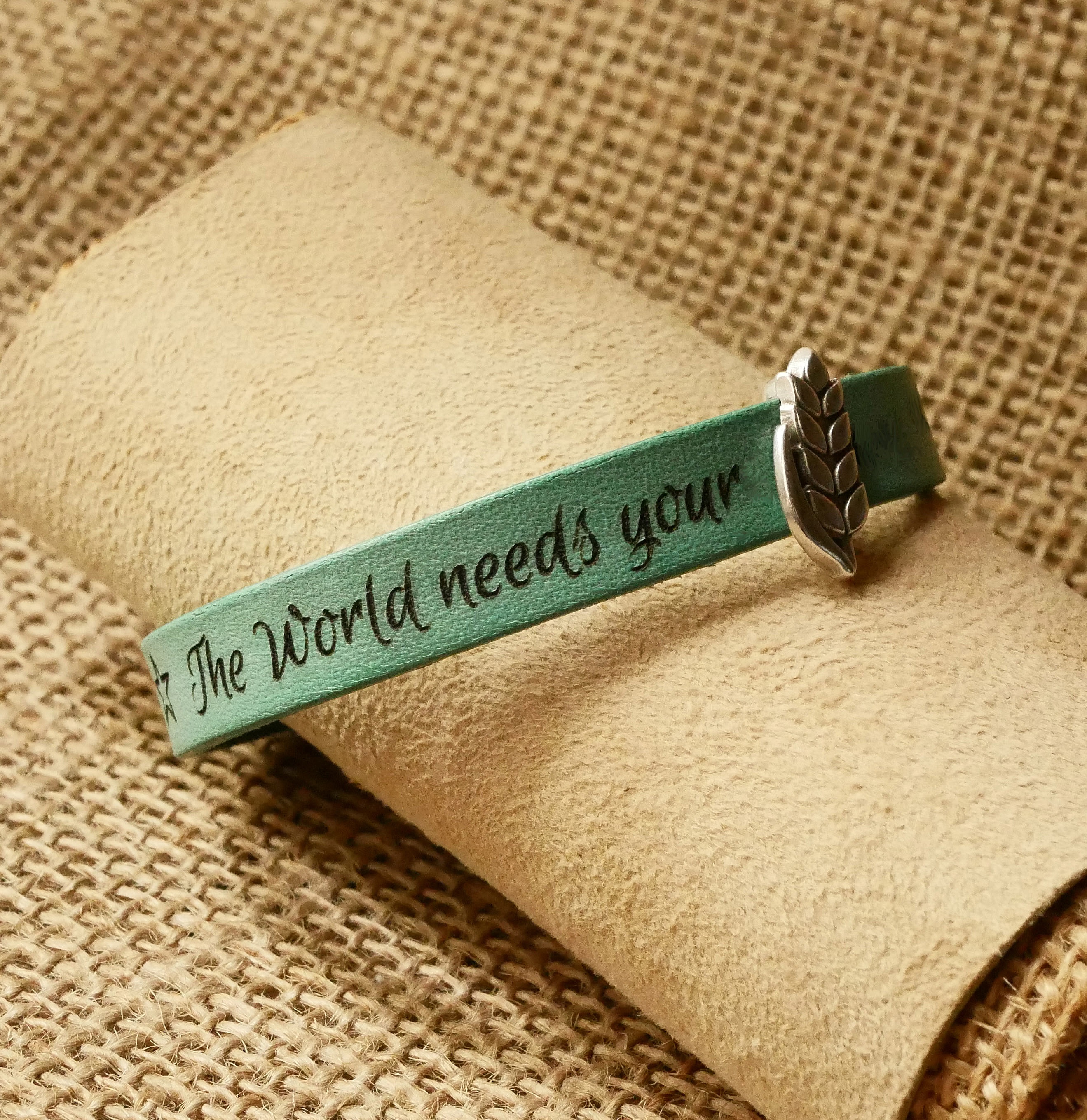 Tilpassbart l&aelig;rarmb&aring;nd og sl&oslash;yfe Epi de bl&eacute;, noces de froment for menn og kvinner