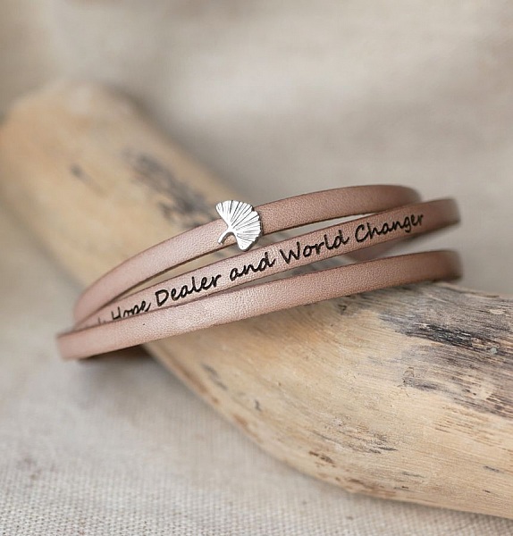 L&aelig;rarmb&aring;nd kvinne multi-tours Ginkgo blad s&oslash;lv personalisert 