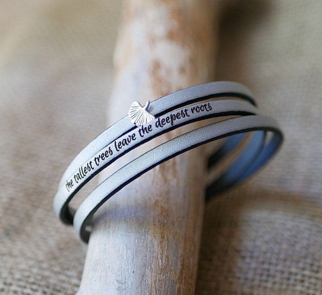 L&aelig;rarmb&aring;nd kvinne multi-tours Ginkgo blad s&oslash;lv personalisert 