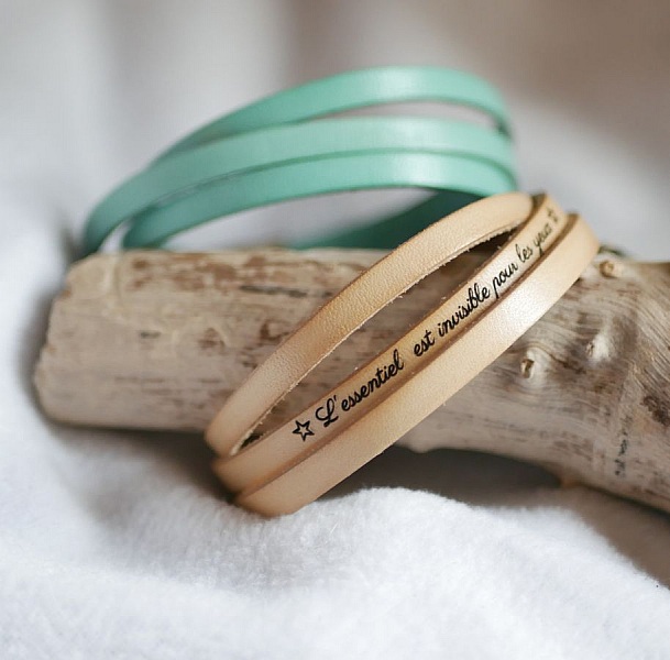 L&aelig;rarmb&aring;nd for kvinner, 3 omdreininger, middels bredde