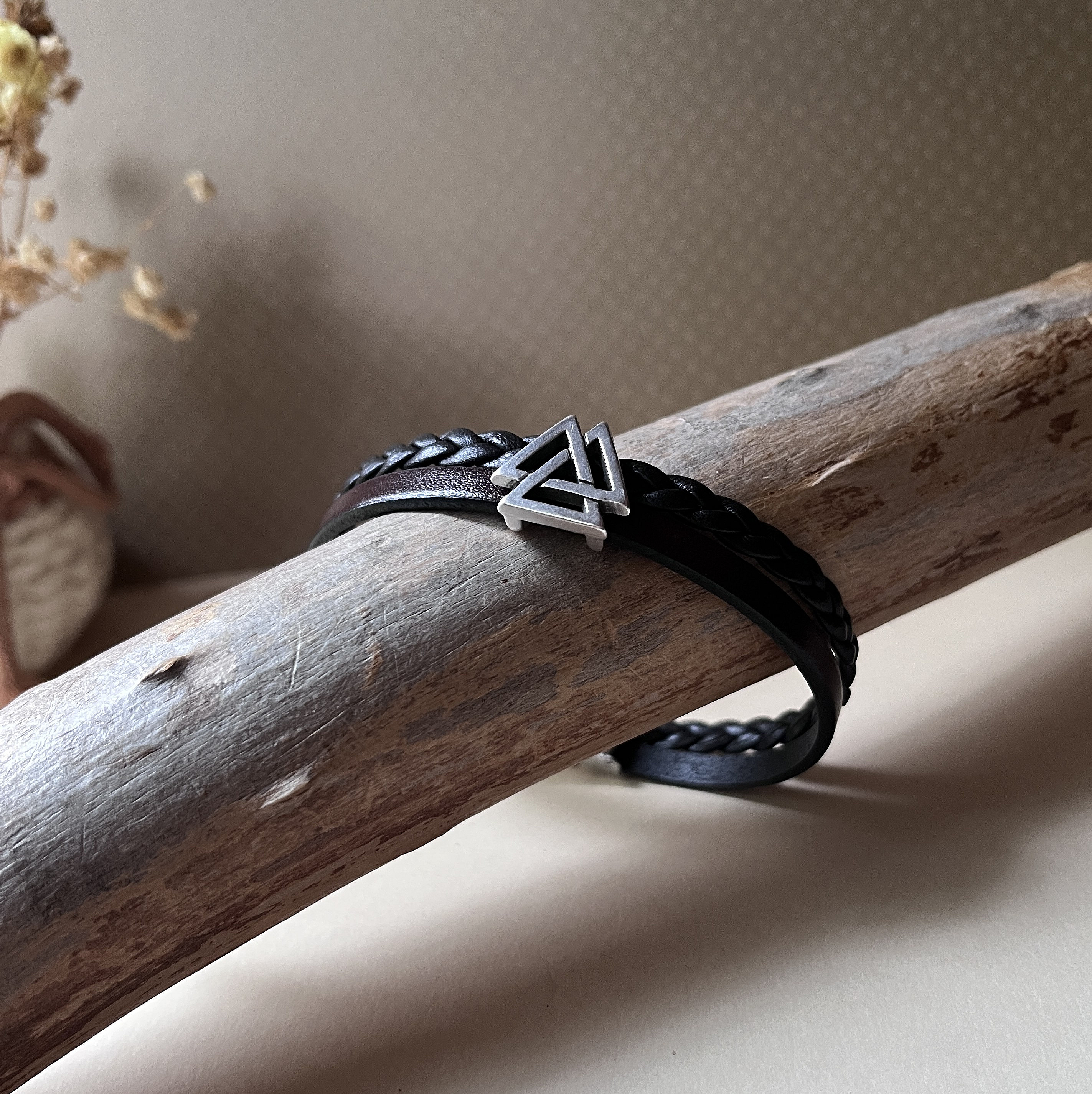 Bracelet en cuir personnalisable avec cuir tressé