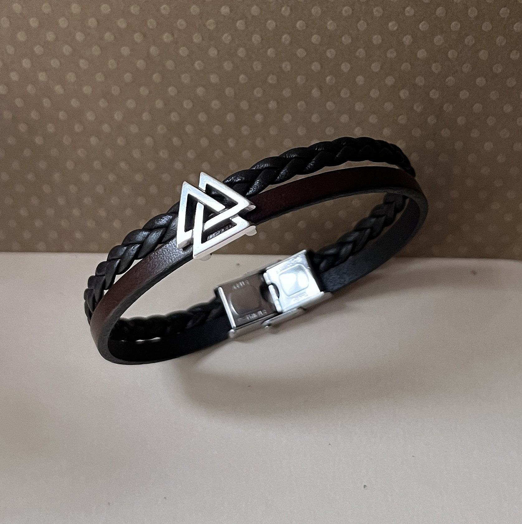Bracelet cuir homme tressé triangle